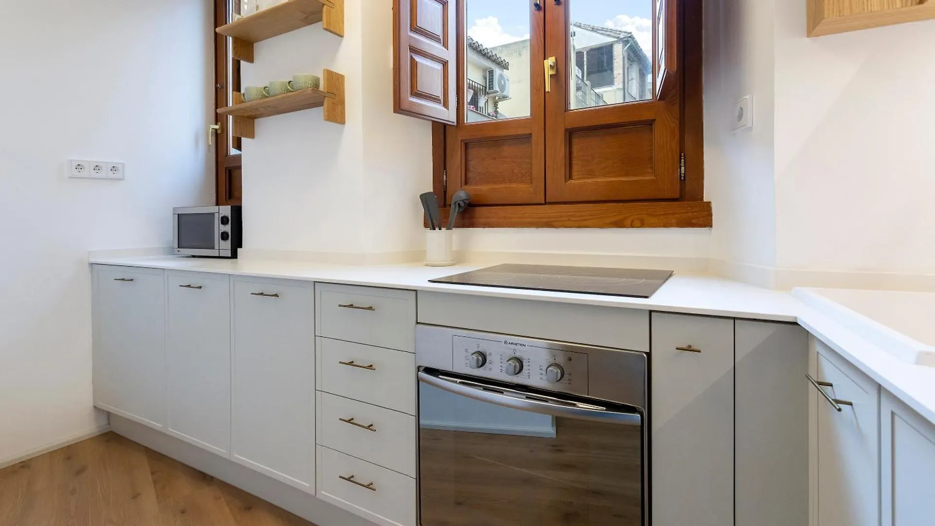 Genteel Home Bib Rambla IV Granada Spain